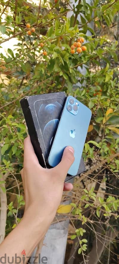Apple - iPhone 12 Pro زيرو ضريبه بالكرتونه
