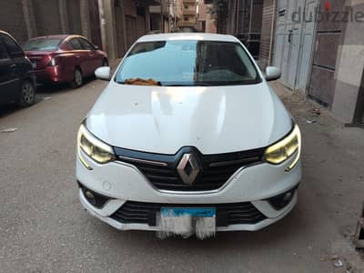 رينو ميجان 2021