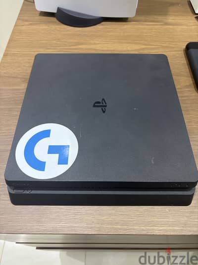 PS4 Slim Great Condition