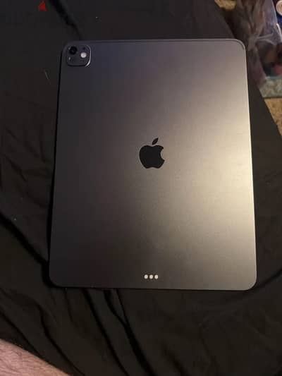 iPad Pro 13 inches M4 Space Gray ZERO condition 256gb WiFi