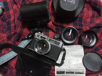 للبيع كاميرا Yashica Electro 35 اصليه