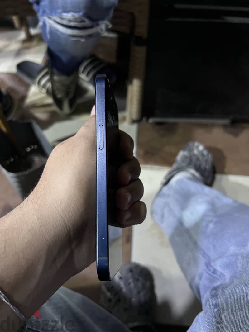 Apple - iPhone 13 2