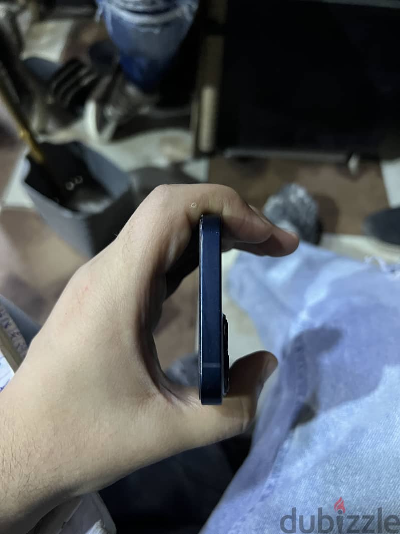Apple - iPhone 13 5