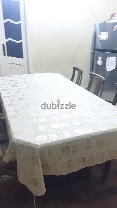 تربية و نيش و دليسوار كبير