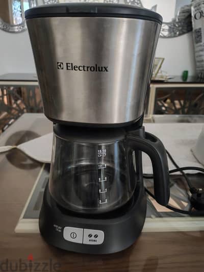 ماكينة قهوة  Electrolux