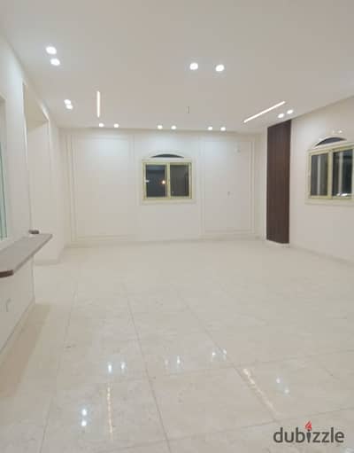 عمارة تجارى سكنى للبيع فى احياء مدينة 6اكتوبر