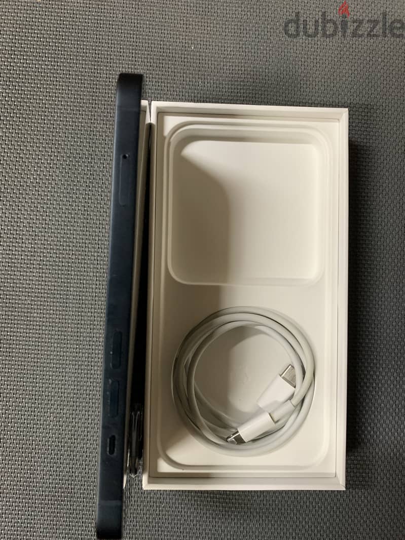 Iphone 13 , 256 G 8