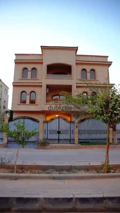 فيلا للايجار مفروش ارقى واميز واهدى مواقع الزايد داخل كومباوند امن وحراسه 24 ساعه كاميرات مراقبه