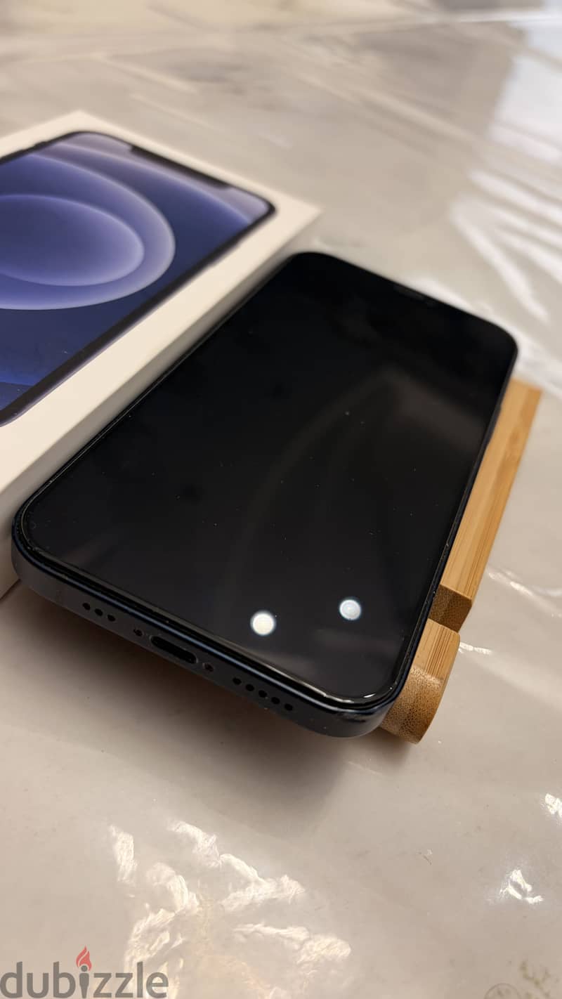 Apple - iPhone 12 2