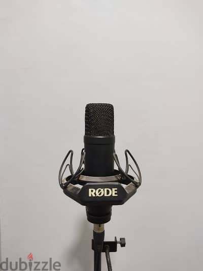 مايك Rode nt1 استرالي