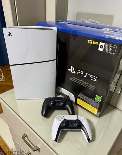 Play Station 5 - Ps5