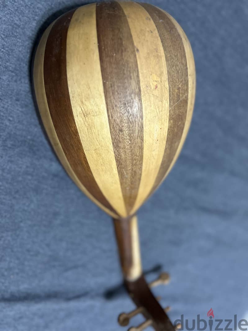 Small wooden Oud 2