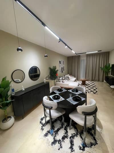 متاح للايجار شقة Fully Furnished Apartment فى V Residence - Villette Sodic - New Cairo، بموقع مميز داخل الكمبوند وفيو رائع على Landscape & Pool، جاهزة
