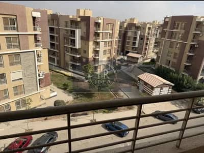 Apartment for rent in Jannat Misr Compound, close to all services and international schools.