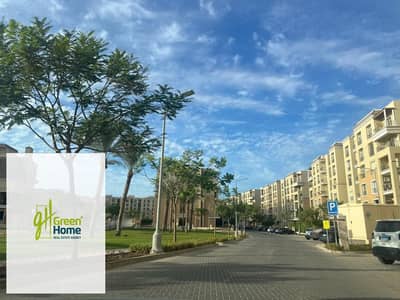 شقة بموقع مميز جدا  للبيع في سراي مدينة المستقبل Sarai Mostakbal City