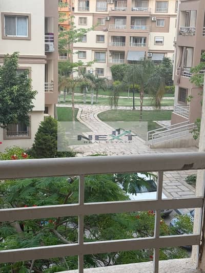 Apartment for sale in Madinaty, 89 sq m, at a commercial price, Talaat Moustafa building, second floor, prime location B6