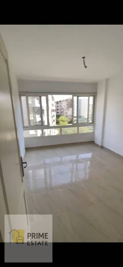 شقة للبيع في مدينتي B12 – 116 تكملة أقساط حتى 5 سنوات دور متكرر garden view