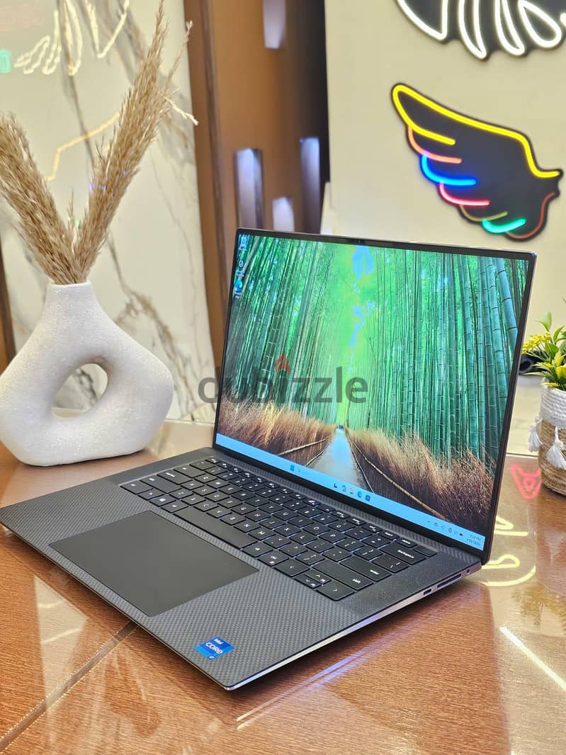 Dell precision 5560 9