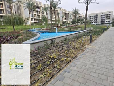 بتشطيب كامل للاستلام الفوري سكاي لوفت للبيع في فيفث سكوير المراسم Fifth Square Almarasem New Cairo