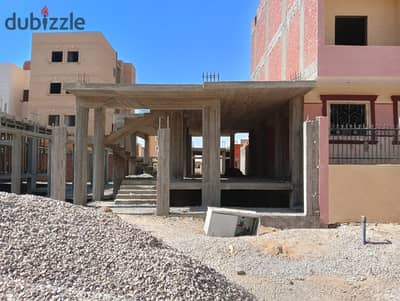 قطعه مبنيه بالحي السادس بمدينة بدر