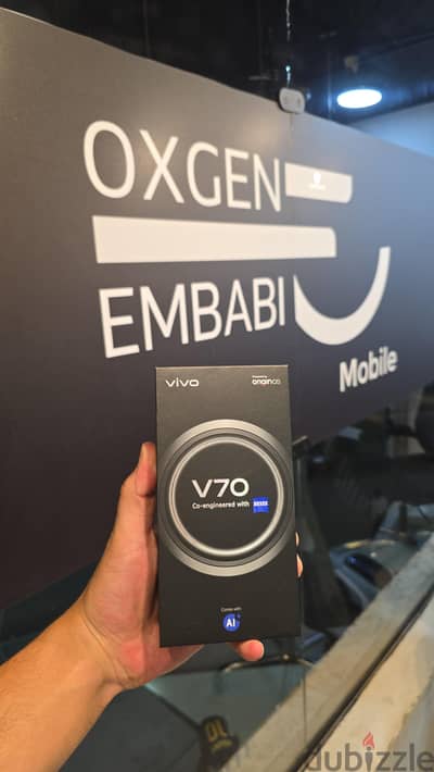 Vivo V70 512G 12G ram