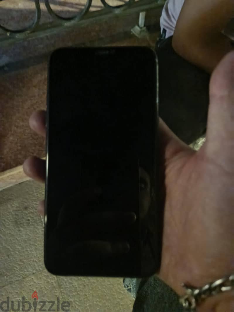 Apple - iPhone 11 Pro Max 1