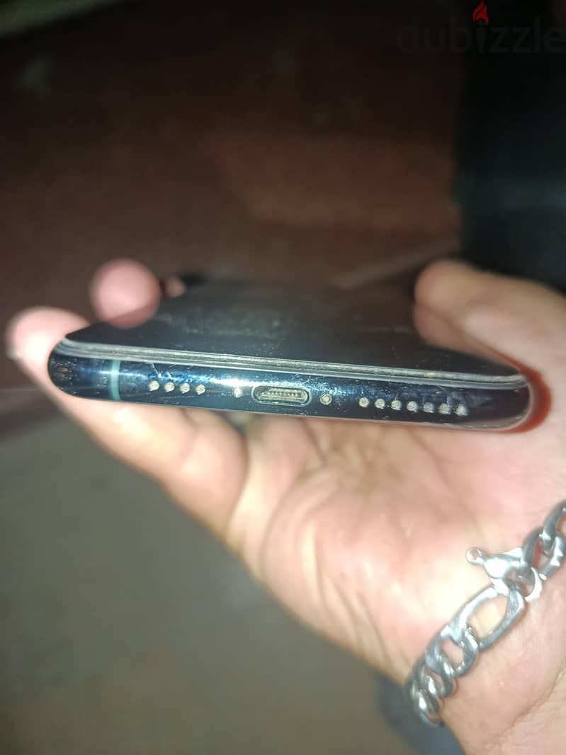 Apple - iPhone 11 Pro Max 3
