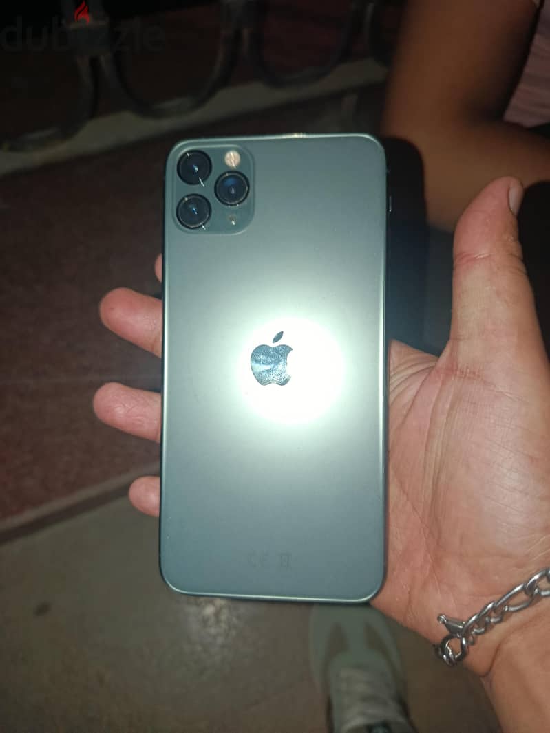 Apple - iPhone 11 Pro Max 5