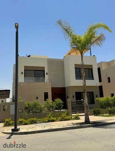 فيلا مستقله جاهزه للاستلام فى احدث مشاريع بالم هيلز ذا كراون دقايق من اركان بلازا الشيخ زايد