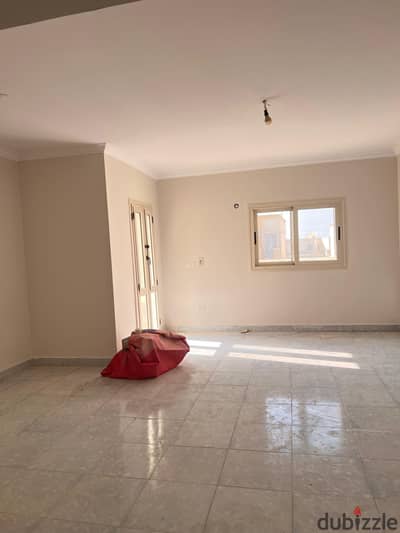 شقة غرفتين بحديقه خاصه للايجار كمبوند حدائق المهندسين الشيخ زايد