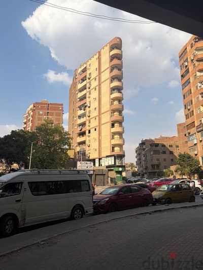  شقة للبيع بموقع مميز في ميدان ابن الحكم حلمية الزيتون  177م