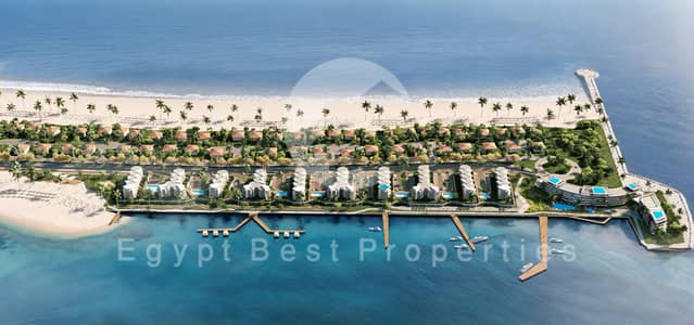 بمقدم 500 الف فقط، شاليه كامل التشطيب مكون من غرفتي نوم، يقع مباشرة على شاطئ مارينا 5 الساحل الشمالي