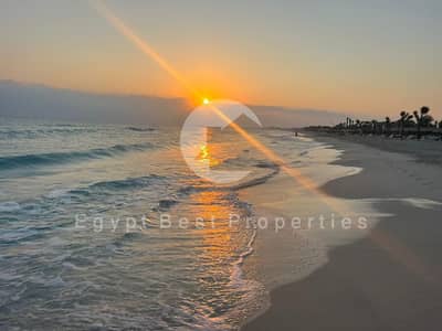 Marina 5 North coast with installments Fully finished chalet, directly on the sea