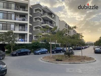 Full-Service Compound: Apartment for Sale in Origami, Taj City