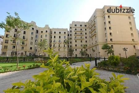 شقة للبيع استلام فوري متشطبة بالكامل في كمبوند مميز في قلب العاصمة الادارية