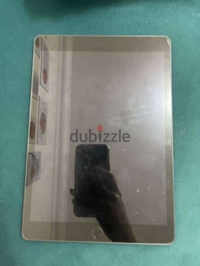 Ipad 9 used like new