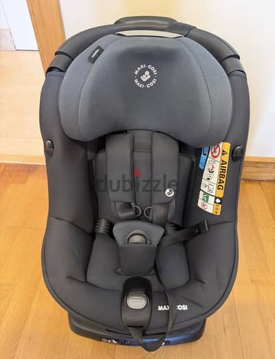 Maxi Cosi Axiss Fix Car Seat 360 degrees brand new