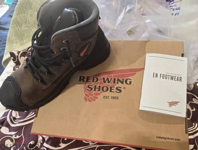 safety shoes redwing