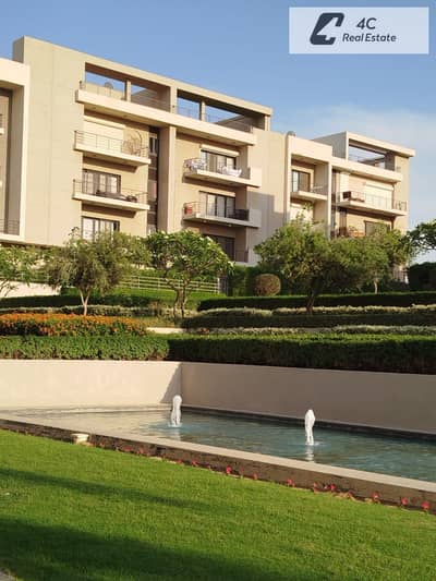 A studio in Al Marasem for less than its price 200 thousand View landscape Super deluxe finishing in Fifth Square Compound Al Marasem Fifth Settlement