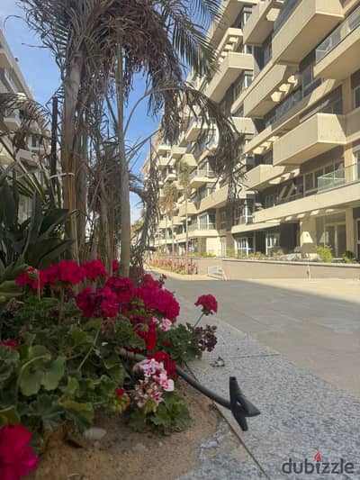 امتلك شقتك الآن في Scene 7 New Capital Compound