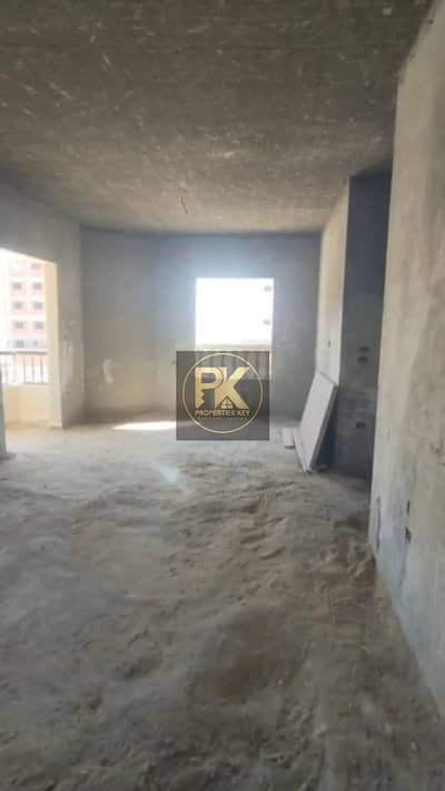 قطعة ناصية - تاني نمرة من شارع جمال عبد الناصر  النرجس الجديدة - التجمع الخامس