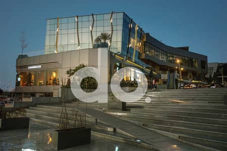 Commercial Store For Sale indoor 85 SQM + Outdoor 46 SQM in The Yard Al Rehab - New Cairo - 5th Settlement