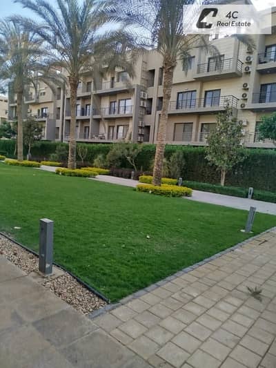 استلم فوري بالتقسيط شقة  168م باقل سعر في الماركت 3 نوم في  فيفث سكوير المراسم التجمع الخامس Fifth Square Compound Al-Marasem Fifth Settlement