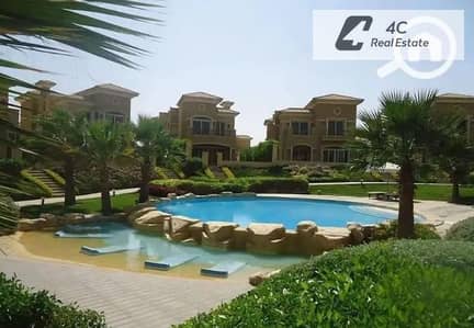 Lowest price villa - Direct view of the pool - Resale in Stone Park, Fifth Settlement, 564m², with a distinctive layout,