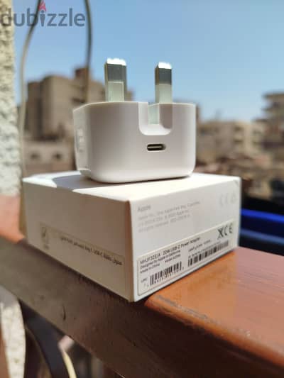 ادابتر ابل شاحن ايفون adapter apple 20w