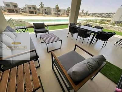 شاليه بسعر لقطه للبيع  متشطب بالتتكيفات والمطبخ دابل فيو بحر ولاجون في الساحل الشمالي