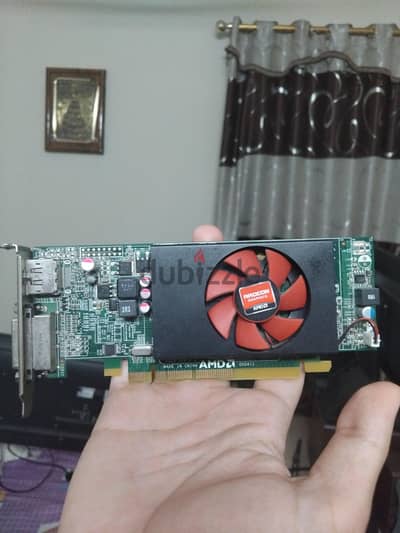 كرت شاشه AMD Radeon  (tm)  r5 240