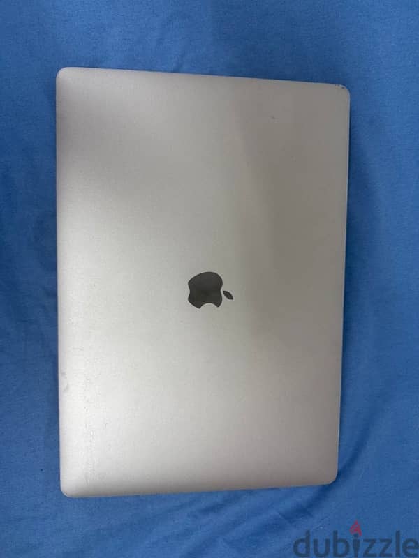 macbook pro 2017 2
