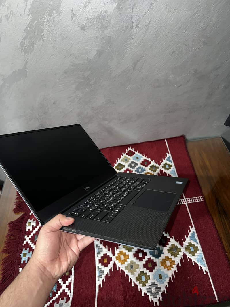 Dell Precision 5530 4
