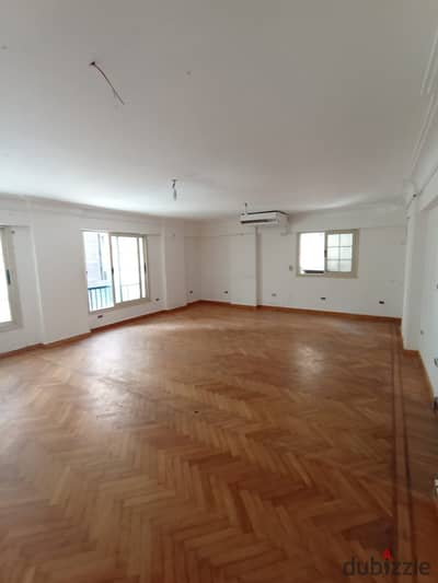 Administrative office for rent 180m / Laurent Abu Qir Street for companies 1st floor modern buildings